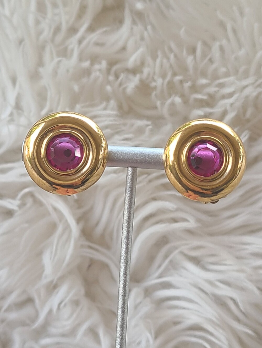 SAL By Swarovski Gold-Tone Earrings Fuchsia Crystal Centers-Great Vintage Condit